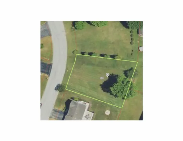 $21,500 | 1303 Brierwood Drive, Somerset, PA 15501