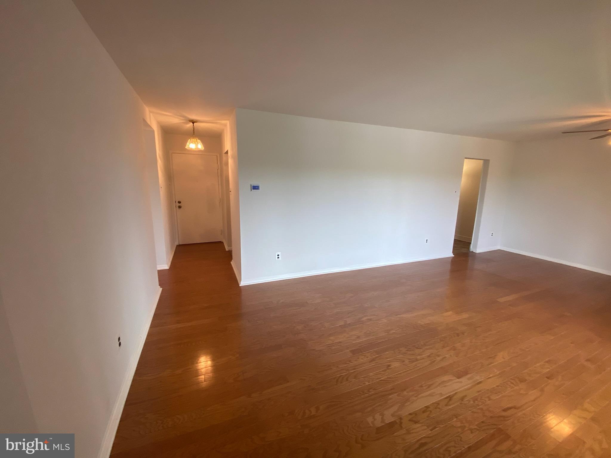503 Haddonfield Commons, Unit 503 Haddonfield, NJ 08033 - Photo 4 of 34 Gallery Image 4