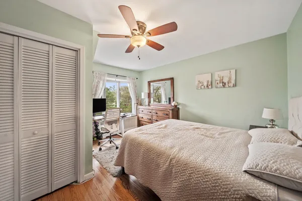 $865,000 | 397 Holly Avenue, Elmhurst, IL 60126