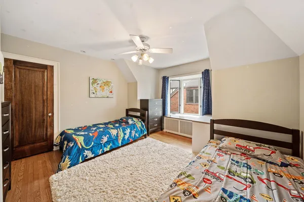$865,000 | 397 Holly Avenue, Elmhurst, IL 60126