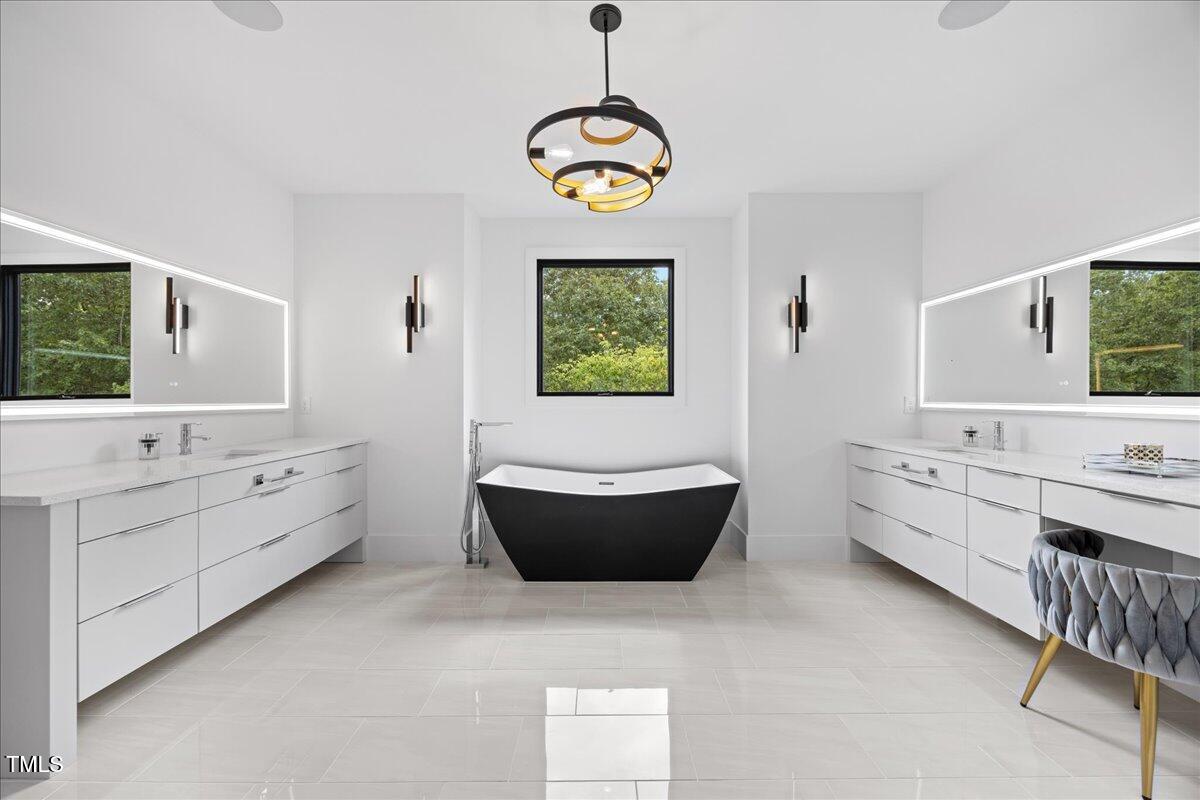 1048 Montvale Ridge Drive Cary, NC 27519 - Photo 26 of 59 087-2A1A9799