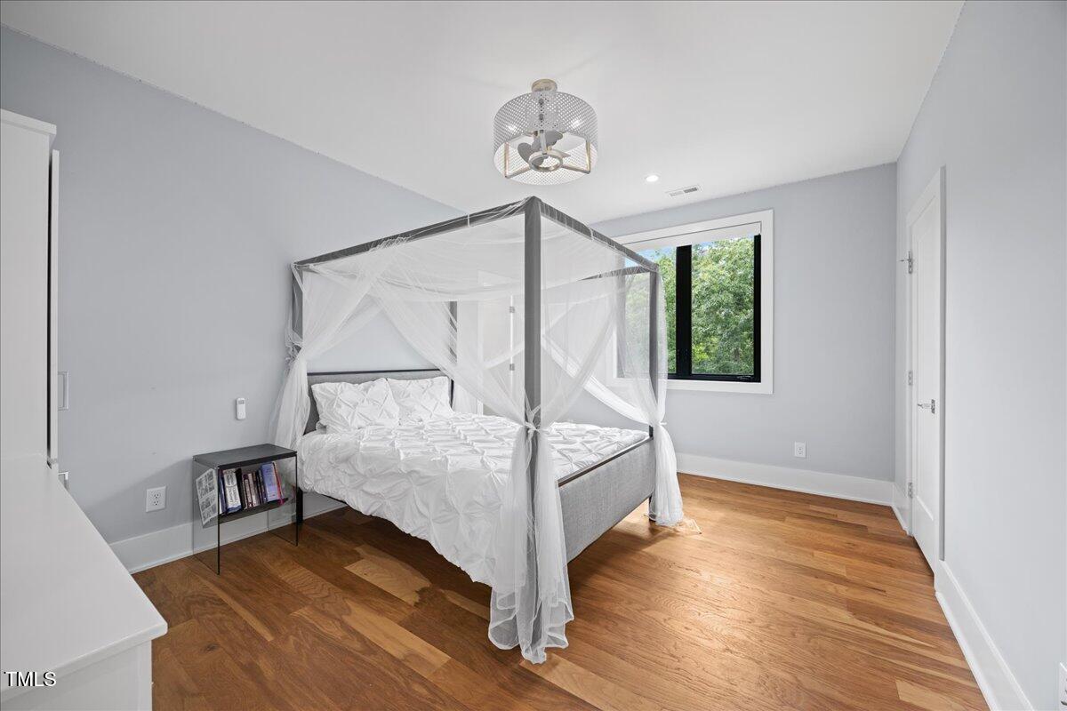 1048 Montvale Ridge Drive Cary, NC 27519 - Photo 30 of 59 079-2A1A9763