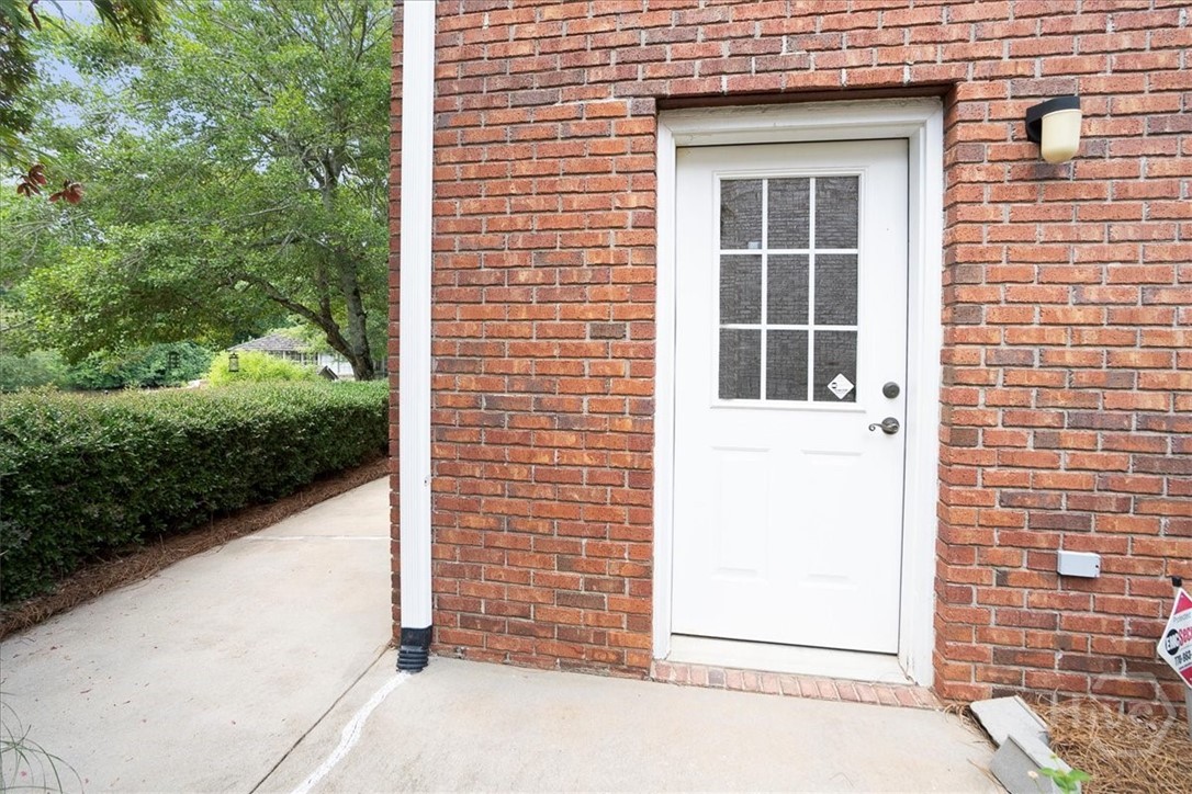 104 Annas Walk Athens, GA 30606 - Photo 45 of 50 Exterior entrance to unfinished area