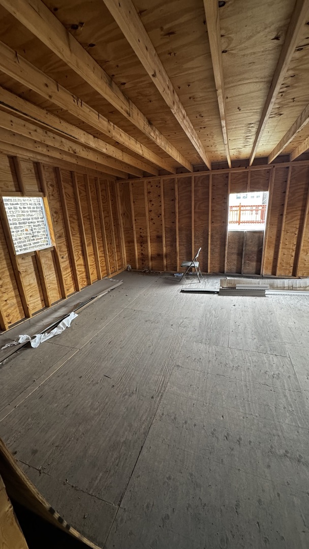 527 North Springfield Avenue Chicago, IL 60624 - Photo 9 of 15 Gallery Image 9