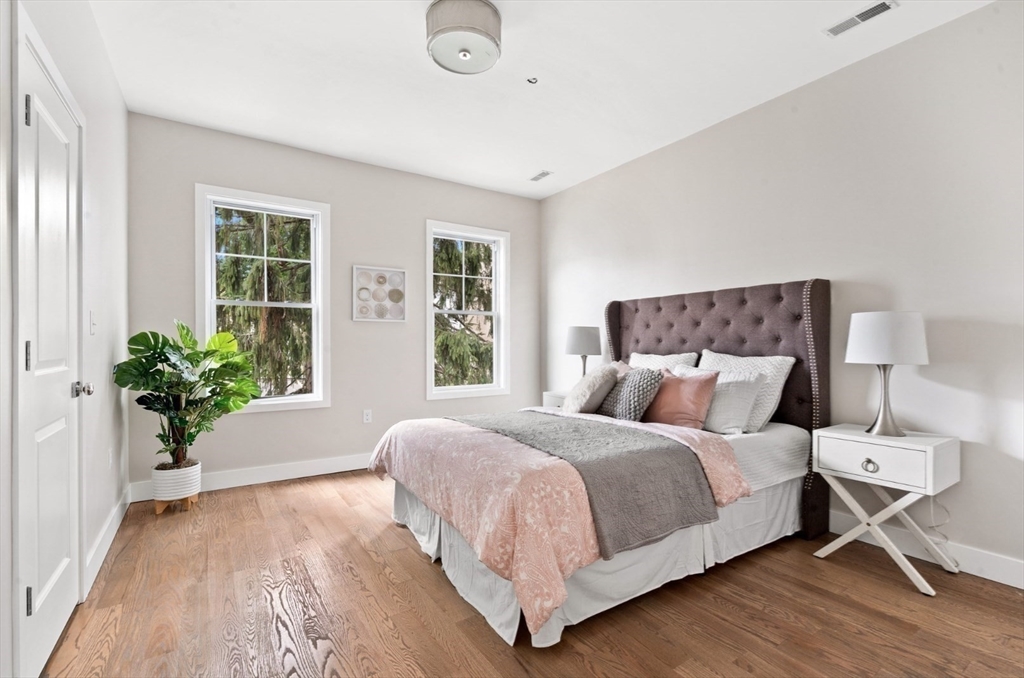 71 Ruthven Street, Unit 3 Boston, MA 02121 - Photo 8 of 13