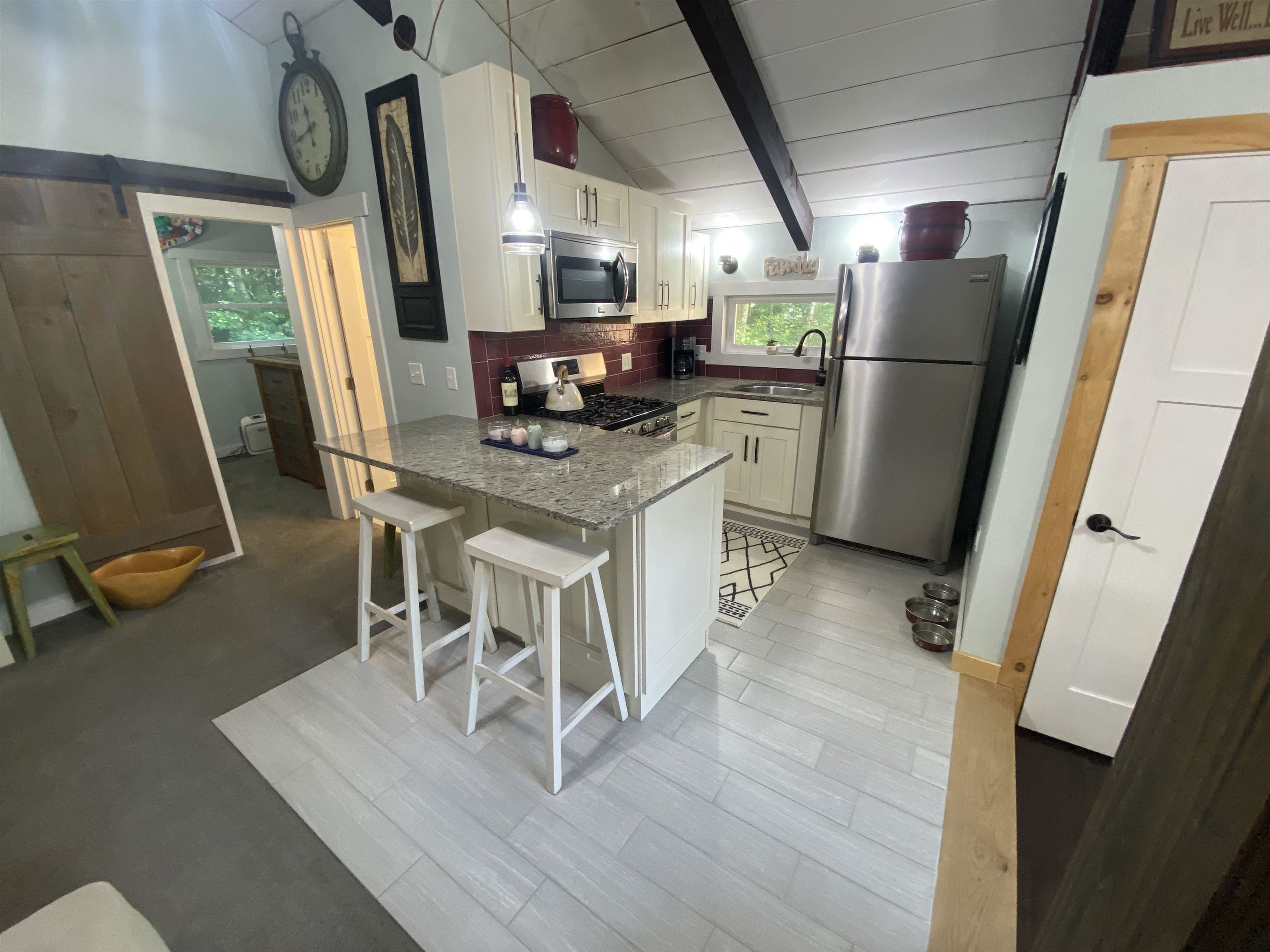 424 Old Mill Road Conway, NH 03813 - Photo 9 of 27