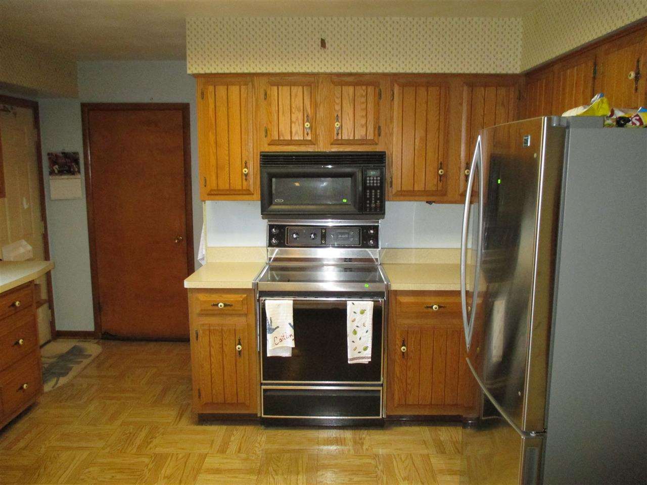 6524 North Deer Path Road Oregon, IL 61061 - Photo 8 of 25 Gallery Image 8