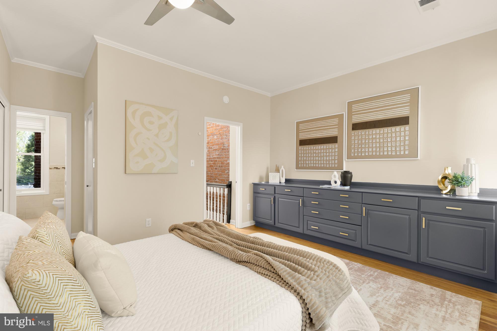 216 12th Street Southeast Washington, DC 20003 - Photo 12 of 36