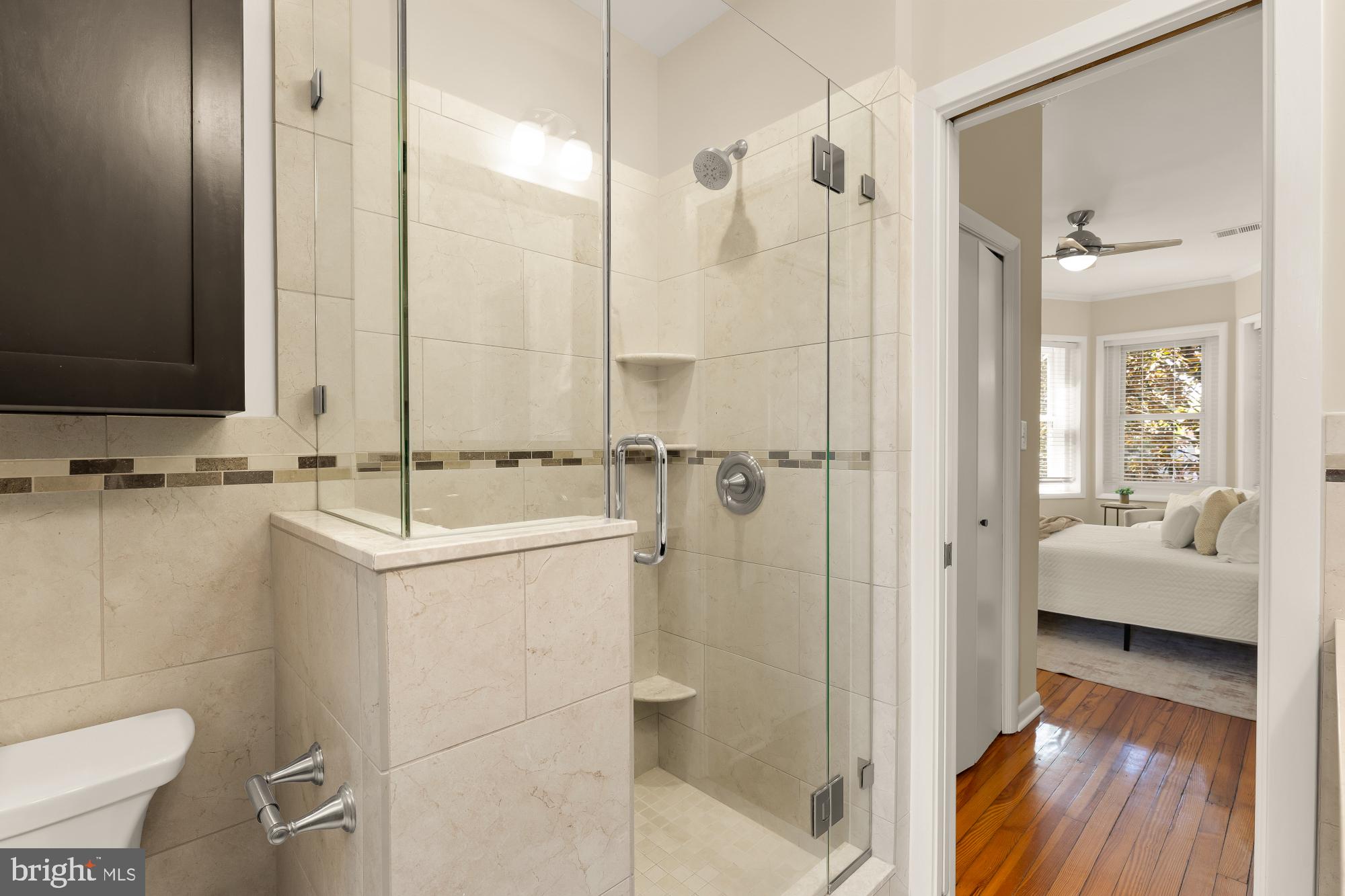 216 12th Street Southeast Washington, DC 20003 - Photo 14 of 36