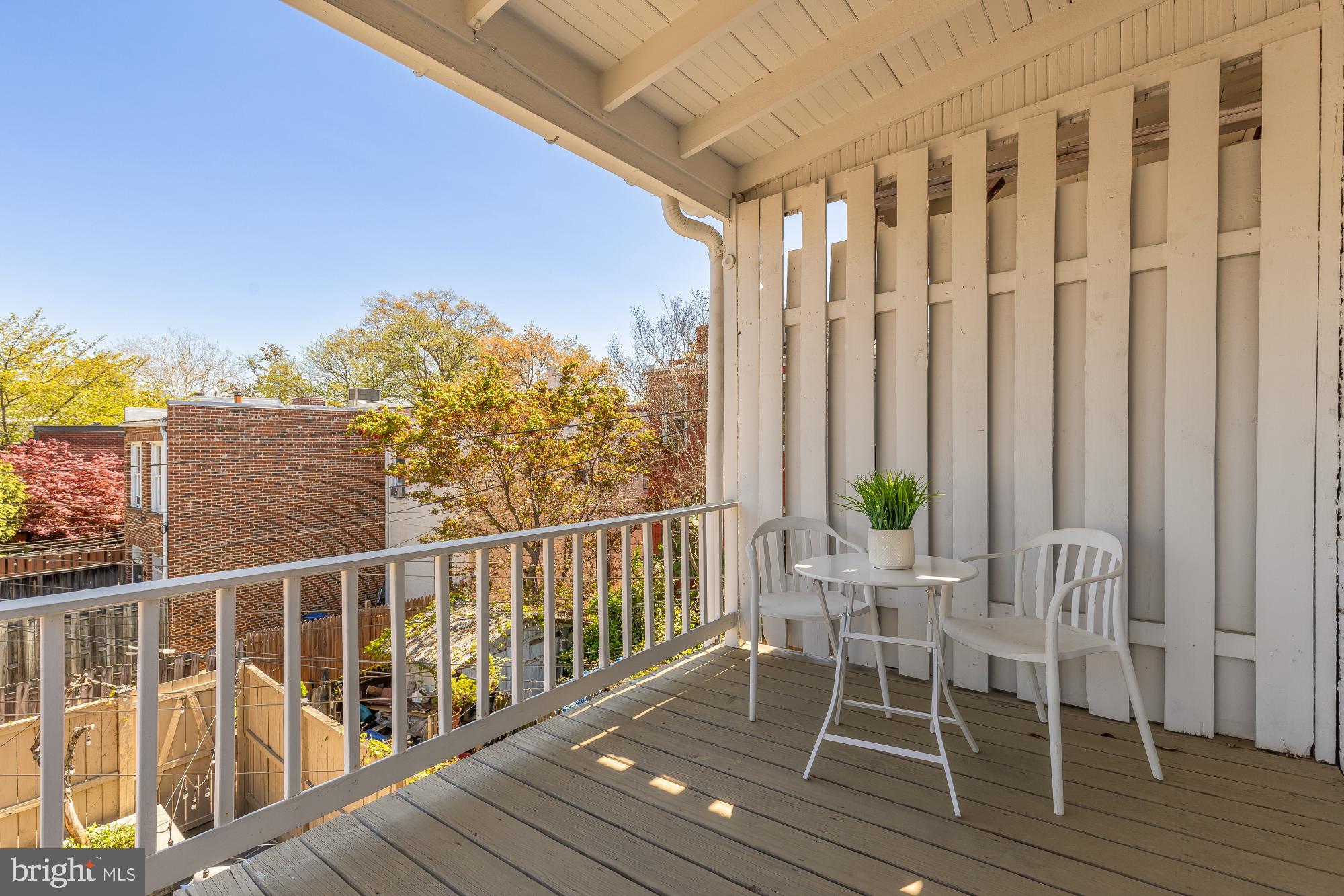 216 12th Street Southeast Washington, DC 20003 - Photo 18 of 36