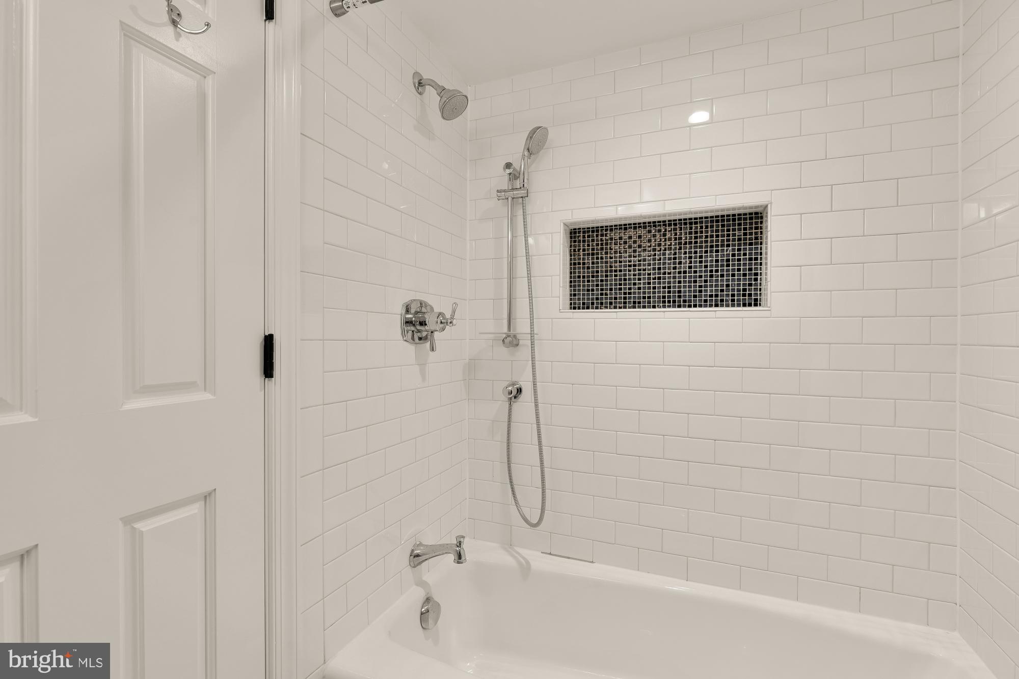 216 12th Street Southeast Washington, DC 20003 - Photo 27 of 36