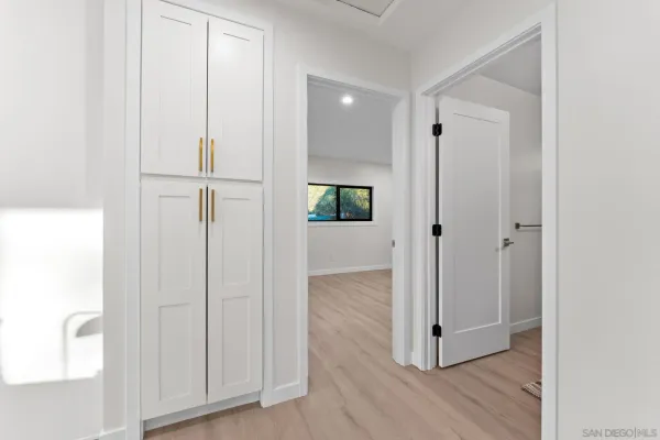 $1,099,900 | 634 Silverbrook Drive, El Cajon, CA 92019