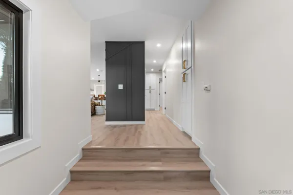 $1,099,900 | 634 Silverbrook Drive, El Cajon, CA 92019
