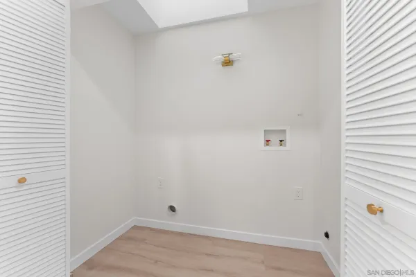 $1,099,900 | 634 Silverbrook Drive, El Cajon, CA 92019