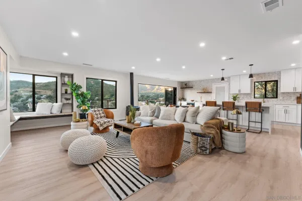 $1,099,900 | 634 Silverbrook Drive, El Cajon, CA 92019