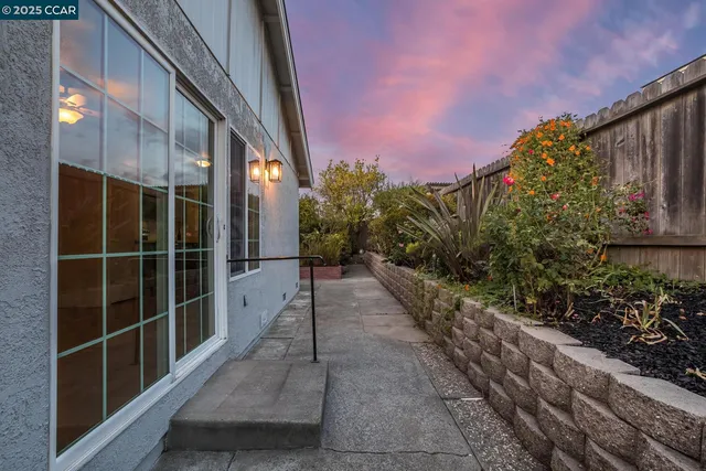 $749,000 | 1769 Redwood Road, Hercules, CA 94547