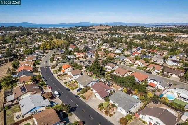 $749,000 | 1769 Redwood Road, Hercules, CA 94547