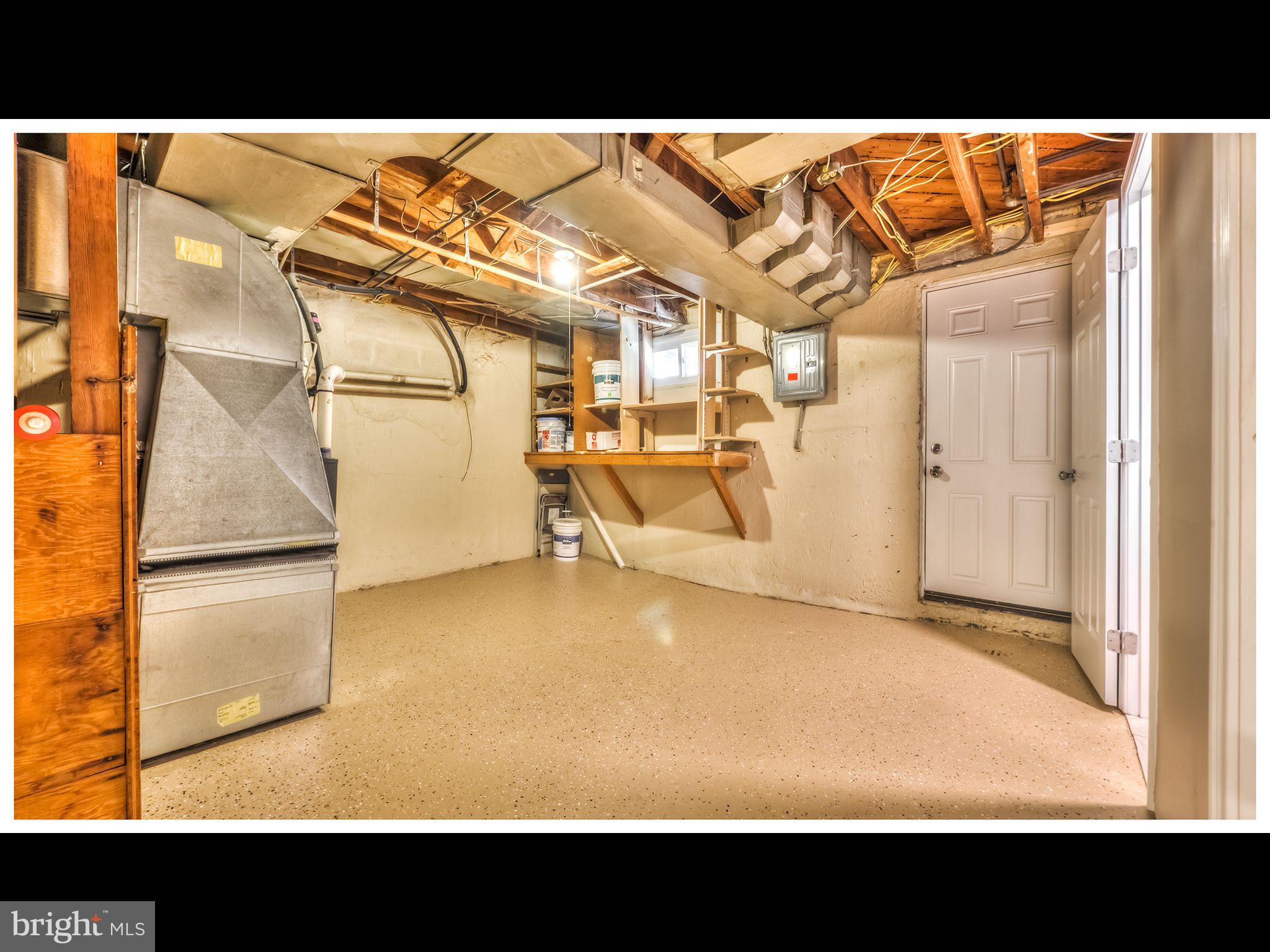 1437 Cedarcroft Road Baltimore, MD 21239 - Photo 22 of 29 Utility Room