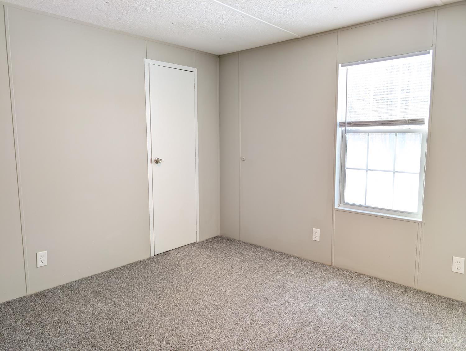 3008 Leeds Road Amelia, OH 45102 - Photo 16 of 23 Gallery Image 16