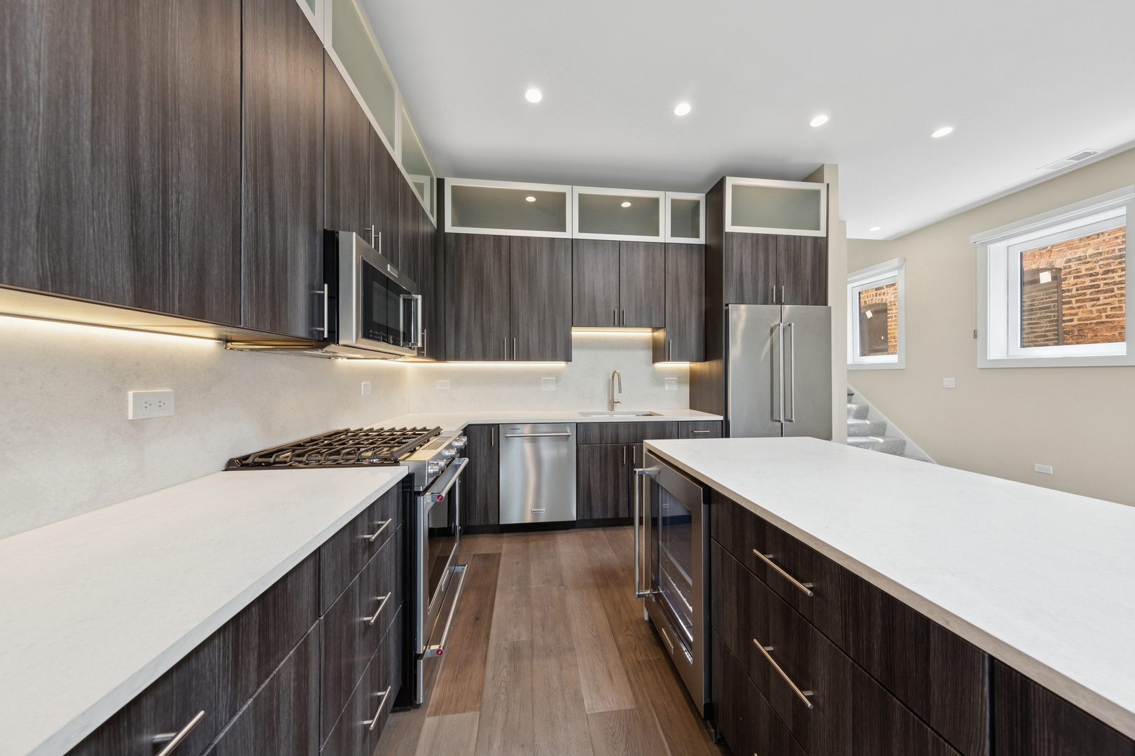 1917 West Division Street, Unit PH Chicago, IL 60622 - Photo 3 of 19