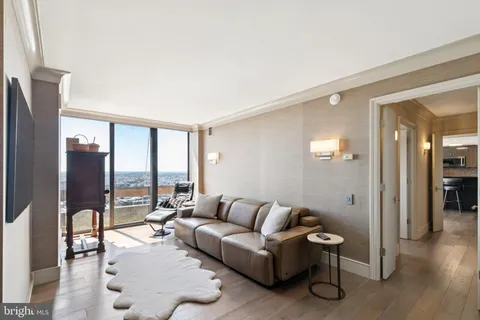 $800,000 | 1326 Spruce Street, Unit 3002-3004, Philadelphia, PA 19107