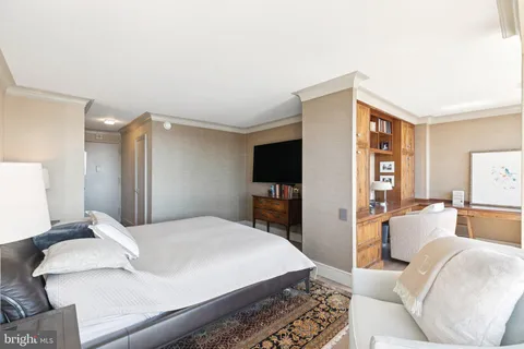 $800,000 | 1326 Spruce Street, Unit 3002-3004, Philadelphia, PA 19107