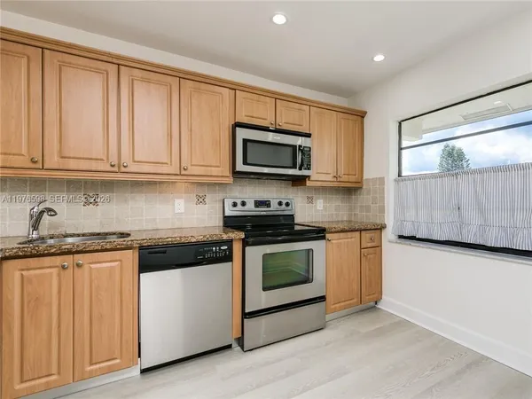 $2,395 | 21559 Cypress Hammock Drive, Unit 44J, Boca Raton, FL 33428