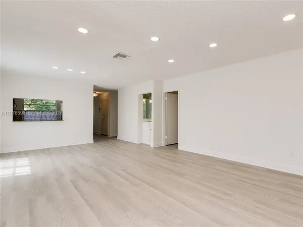 $2,395 | 21559 Cypress Hammock Drive, Unit 44J, Boca Raton, FL 33428