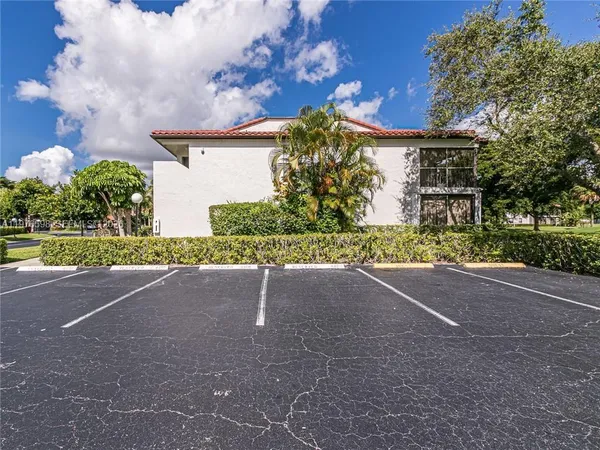 $2,395 | 21559 Cypress Hammock Drive, Unit 44J, Boca Raton, FL 33428