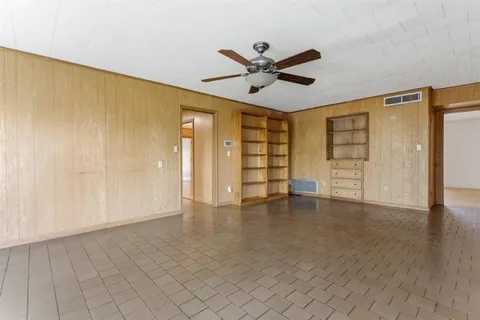 $395,000 | 3591 Lake Street, Lake Charles, LA 70605