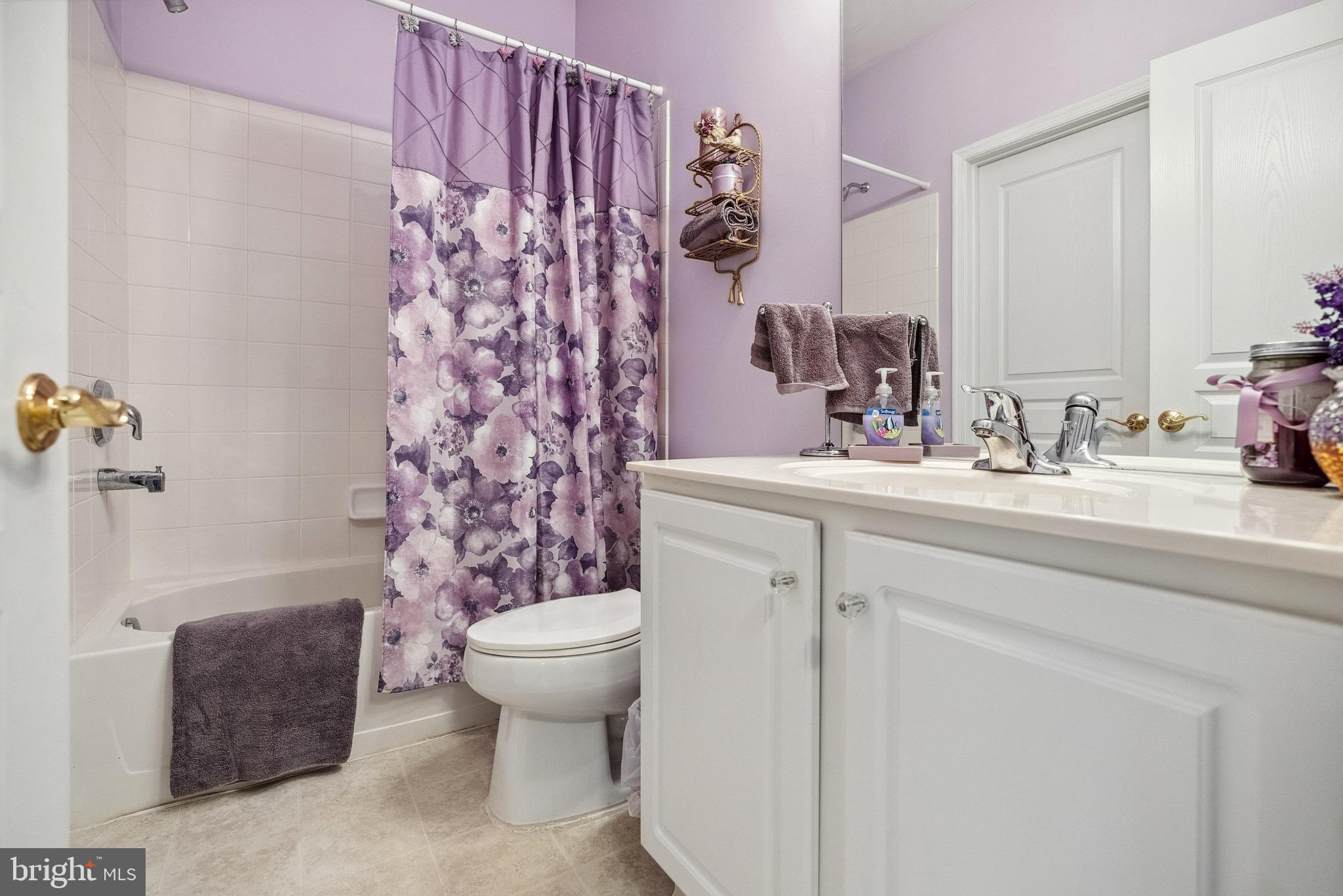 73 Shipps Way Delanco, NJ 08075 - Photo 22 of 36 2nd Full Bathroom