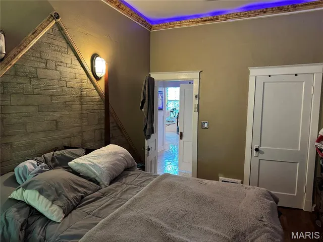 $207,000 | 6924 Minnesota Avenue, St. Louis, MO 63111