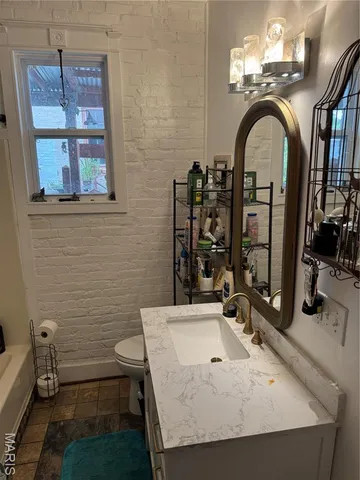 $207,000 | 6924 Minnesota Avenue, St. Louis, MO 63111