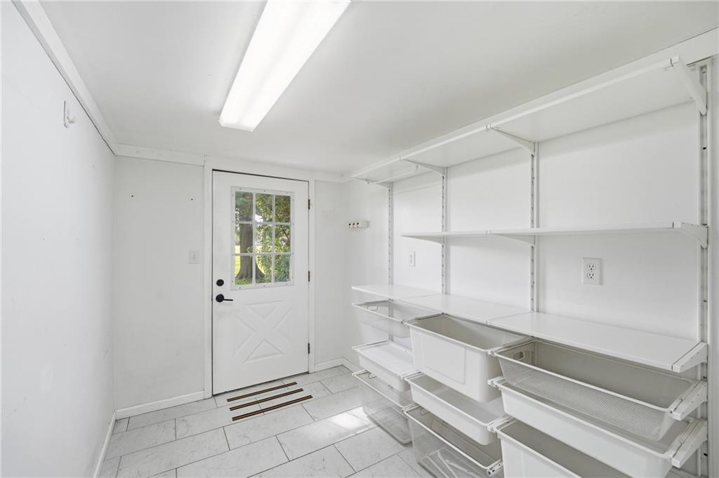 12724 Overbrook Road Leawood, KS 66209 - Photo 31 of 81 Gallery Image 31