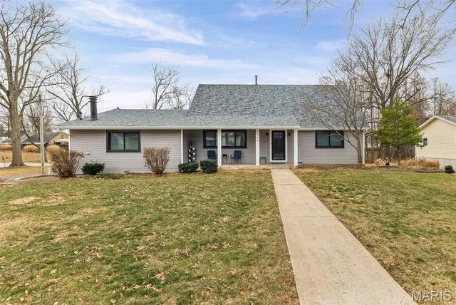 $419,900 | 116 Thomas Terrace, Edwardsville, IL 62025