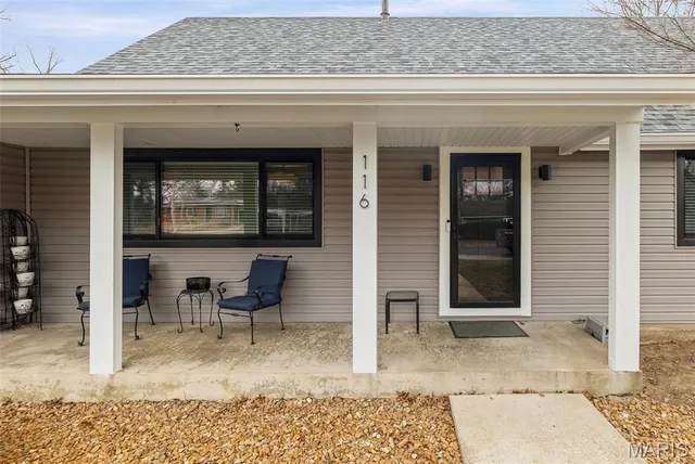 $419,900 | 116 Thomas Terrace, Edwardsville, IL 62025