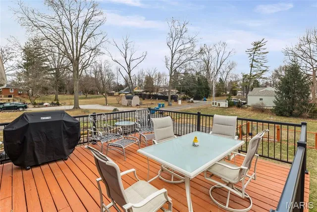 $419,900 | 116 Thomas Terrace, Edwardsville, IL 62025