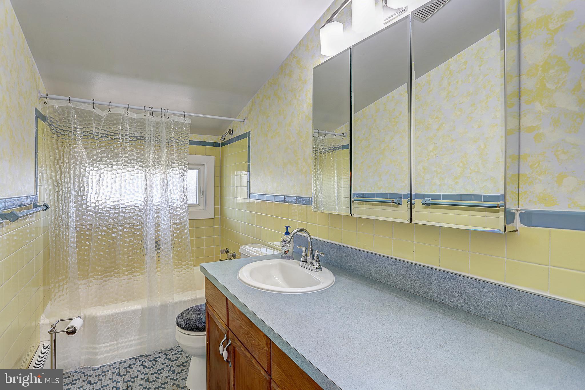 9238 Spring Valley Road Ellicott City, MD 21043 - Photo 22 of 39 Gallery Image 22