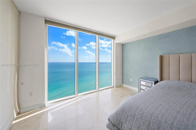 $1,999,000 | 1850 South Ocean Drive, Unit 3301, Hallandale Beach, FL 33009