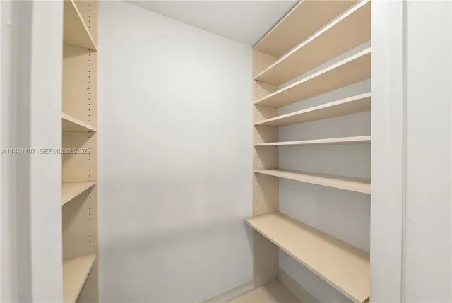 $1,999,000 | 1850 South Ocean Drive, Unit 3301, Hallandale Beach, FL 33009