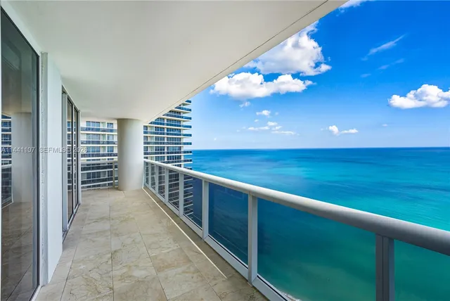 $1,999,000 | 1850 South Ocean Drive, Unit 3301, Hallandale Beach, FL 33009