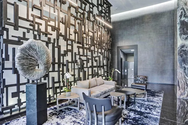 $1,999,000 | 1850 South Ocean Drive, Unit 3301, Hallandale Beach, FL 33009