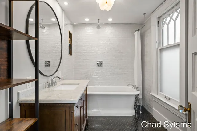 $930,000 | 643 Madison Avenue Southeast, Grand Rapids, MI 49503