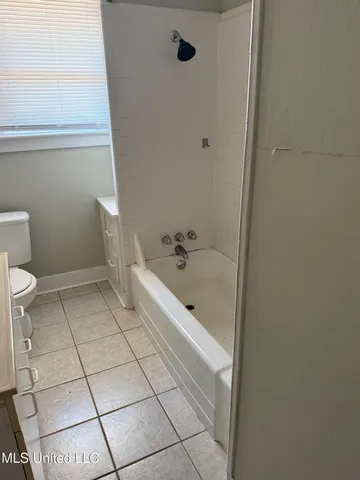 $900 | 3518 Southward Drive, Unit 3, Gulfport, MS 39501