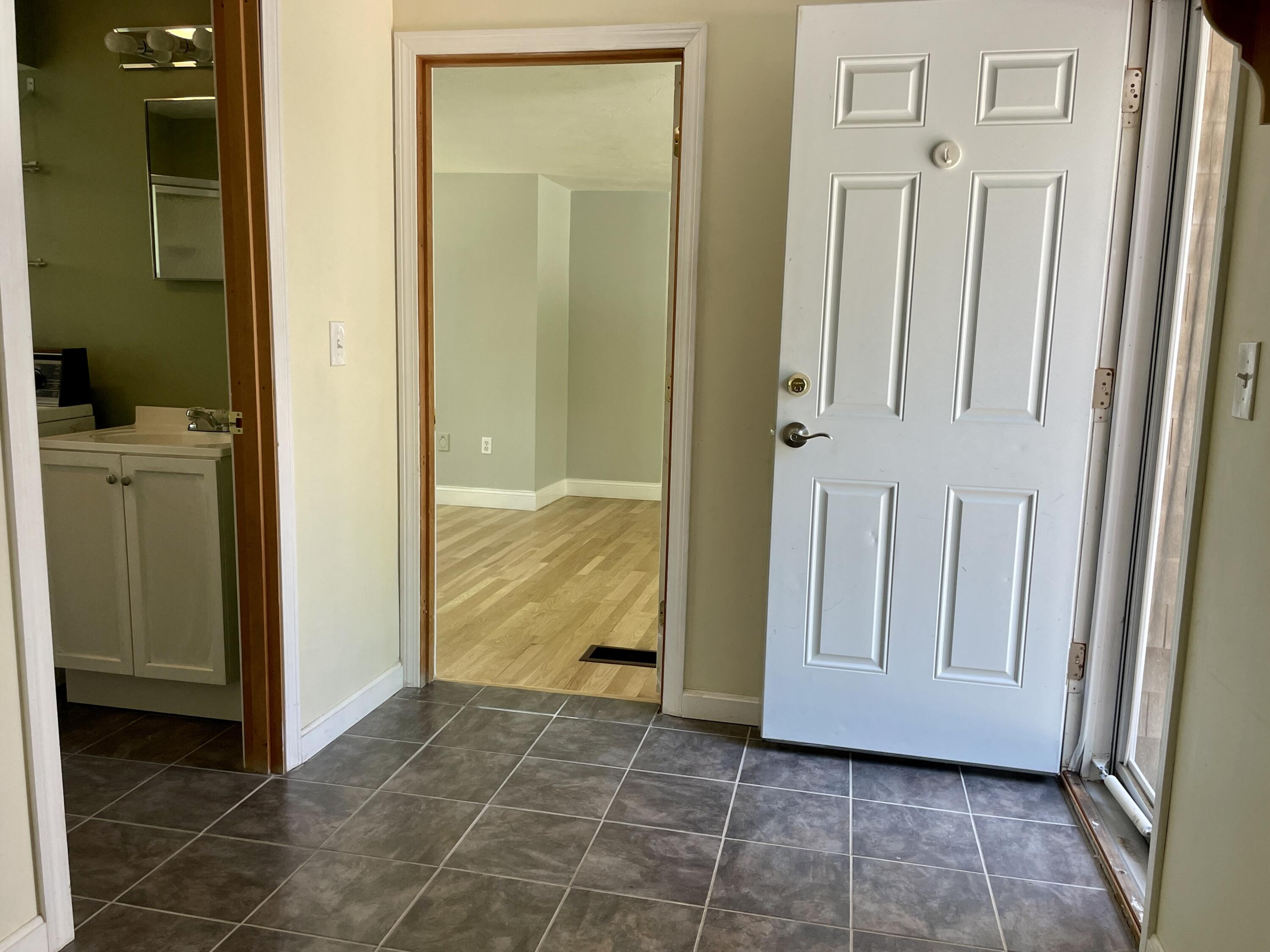 42 Forest Drive Mashpee, MA 02649 - Photo 28 of 55 a view of a bathroom