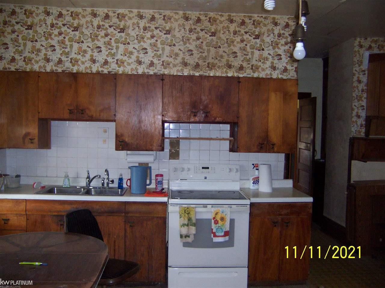 5178 Cogley Road Avoca, MI 48006 - Photo 3 of 19