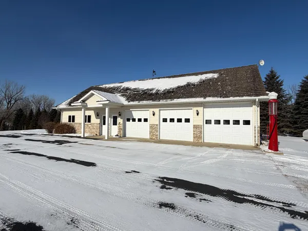 $1,285,000 | 2140 Highway 23, Lynd, MN 56157