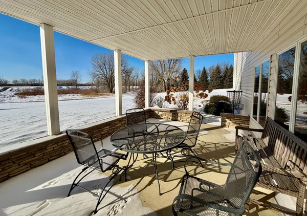 $1,260,000 | 2140 Highway 23, Lynd, MN 56157
