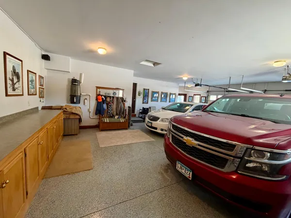 $1,260,000 | 2140 Highway 23, Lynd, MN 56157