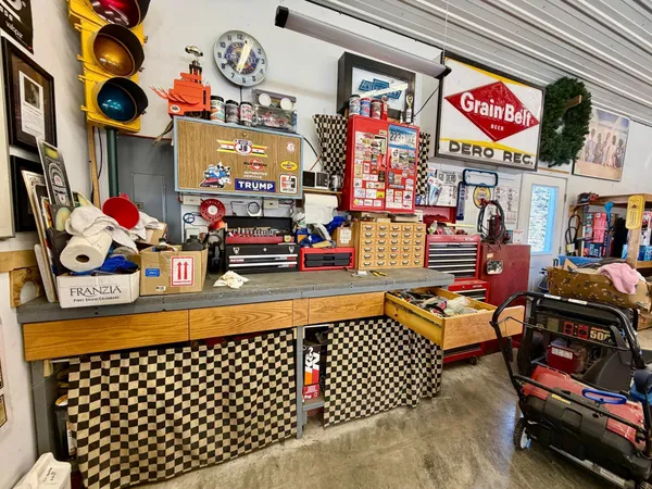 $1,260,000 | 2140 Highway 23, Lynd, MN 56157